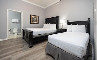 Phoenix East 2 2014 2 Bedroom Condo