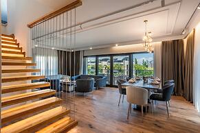 Luxury Garden Suites