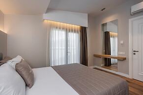 Luxury Garden Suites