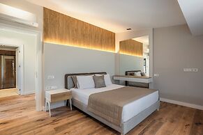 Luxury Garden Suites