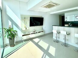 by Calamari Homes - Edificio Murano Elite