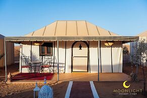 Moonlight Desert Camp
