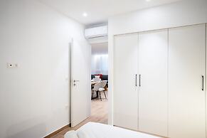 Exclusive 3-bedroom Haven in Kolonaki Center