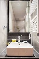 Exclusive 3-bedroom Haven in Kolonaki Center