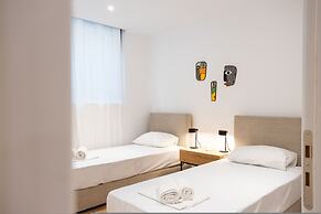 Exclusive 3-bedroom Haven in Kolonaki Center