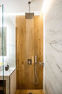 Exclusive 3-bedroom Haven in Kolonaki Center