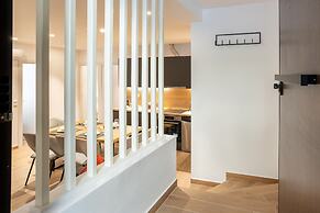Exclusive 3-bedroom Haven in Kolonaki Center