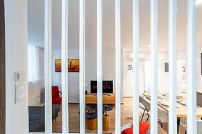 Exclusive 3-bedroom Haven in Kolonaki Center