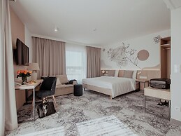 Arche Hotel Lotnisko Gdańsk