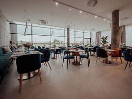 Arche Hotel Lotnisko Gdańsk