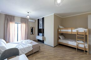 Hotel Apart Resilient