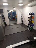 Student Only Crescent Place