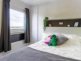 Student Only Crescent Place