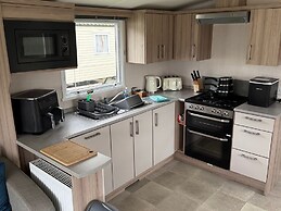 Cedar Lake Apartment Retreat