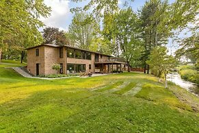 Bassett Creek Retreat