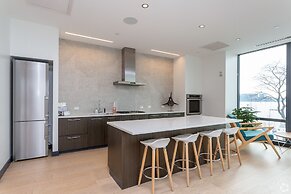 Luxury Apartments by Hyatus at Eddy