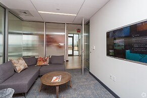 Luxury Apartments by Hyatus at Eddy