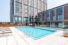 Luxury Apartments by Hyatus at Eddy