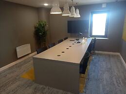 Student Only Austen House