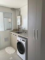 Apto Frente Mar Próximo ao Beto Carrero