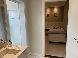 Apto Frente Mar Próximo ao Beto Carrero