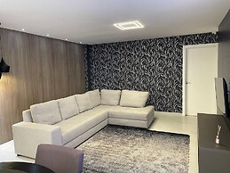 Apto Frente Mar Próximo ao Beto Carrero