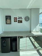 Apto Frente Mar Próximo ao Beto Carrero