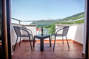 Hotel Odissey Jaz
