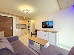 Blue Star Suites by SDR