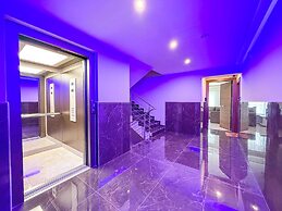 Blue Star Suites by SDR