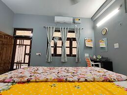 Neeta Homestay