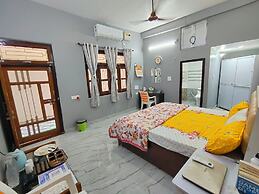 Neeta Homestay