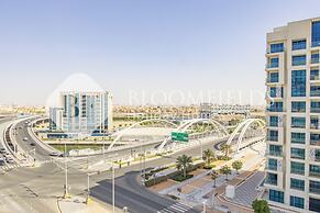 Bloomfields Grandeur 1BR In Lamar Raha