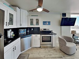 Lovers Key Beach Club 202