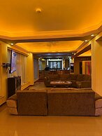 Hotel l bakuri