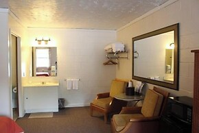 The Way Inn by OYO Spencer