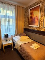 Royal Rooms