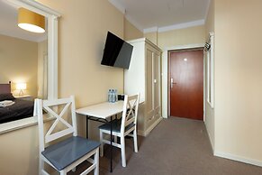 Royal Rooms