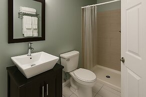 Atlantic Breeze Motel & Apartments