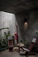 BÁSICO PIXOY HOTEL