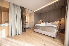 Alma Alpina Lodge