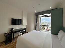 Jay Grand Dalat Hotel