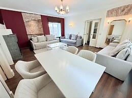 Pilies8 Luxury Vilnius Apartment