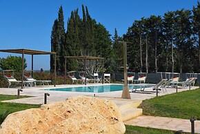 Villa Elysium With Pool And Garden