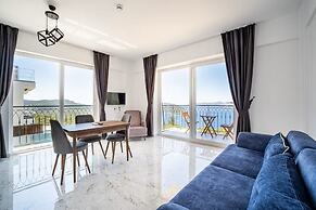 Kaş Eylül Suit Apart