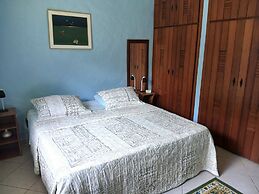 AMAZON HOME AND JUNGLE TRIPS