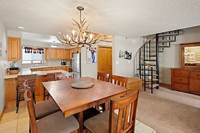 Cinnamon Ridge 1-141