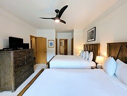 Chateaux Dumont 2724