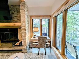 Chateaux Dumont 2724