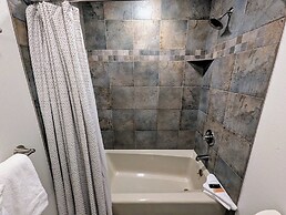 Chateaux Dumont 2724